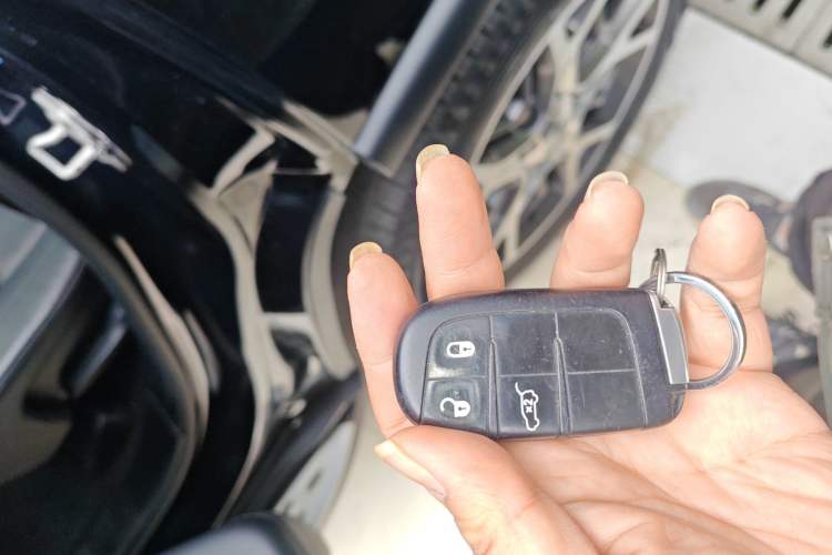 Used Jeep Grand Cherokee 2020 3.0L Elite Navigation Edition Vehicle Key