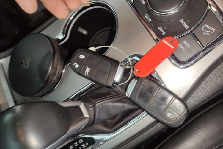 Used Jeep Grand Cherokee 2020 3.0L Elite Navigation Edition Vehicle Key