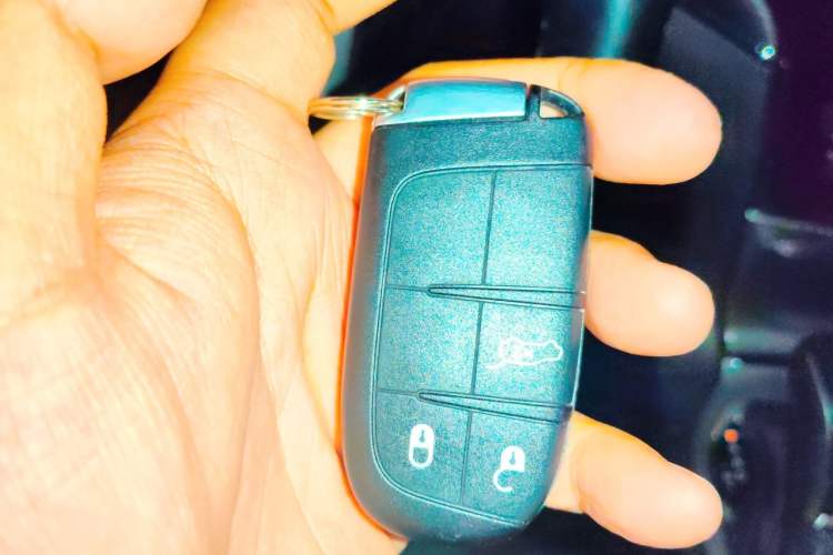 Used Jeep Grand Cherokee 2020 3.0L Elite Navigation Edition Vehicle Key