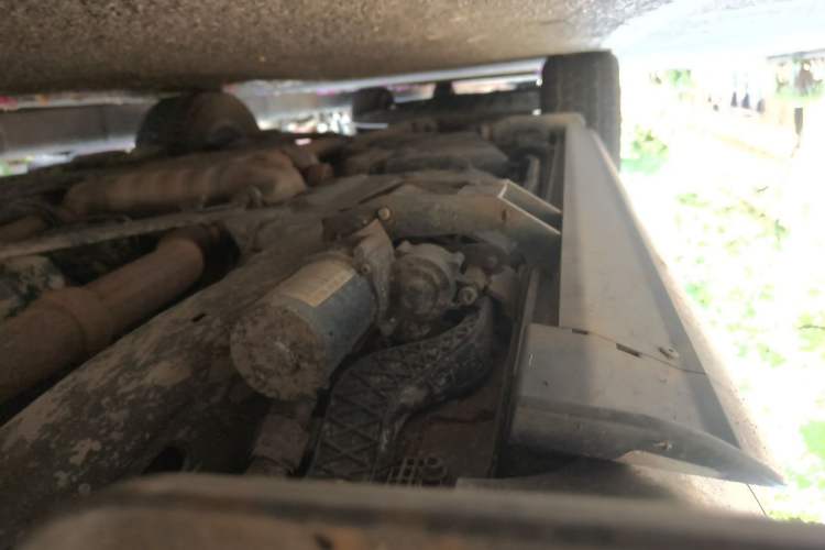 Used Jeep Grand Cherokee 2020 3.0L Professional Navigation Edition Chassis Front Right