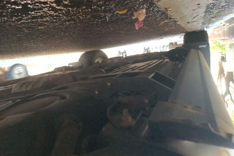Used Jeep Grand Cherokee 2020 3.0L Professional Navigation Edition Chassis Rear Left