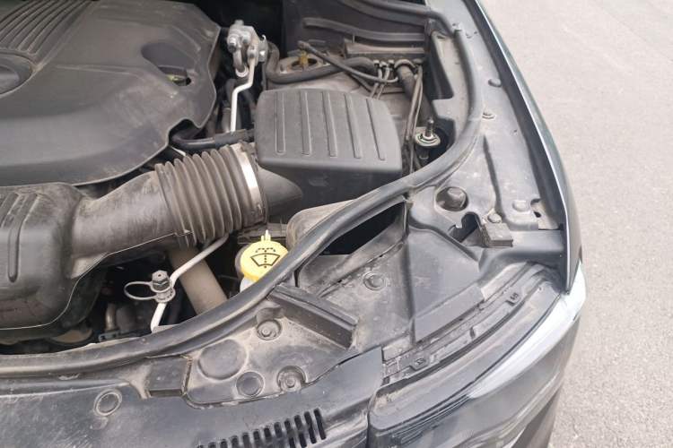 Used Jeep Grand Cherokee 2020 3.0L Elite Navigation Edition Engine Bay Left
