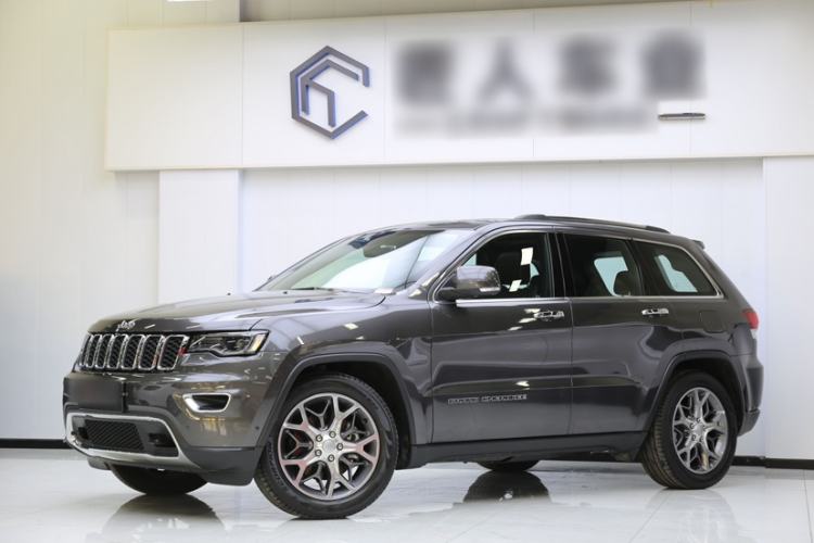 Used Jeep Grand Cherokee 2020 3.0L Elite Navigation Edition Exterior 5