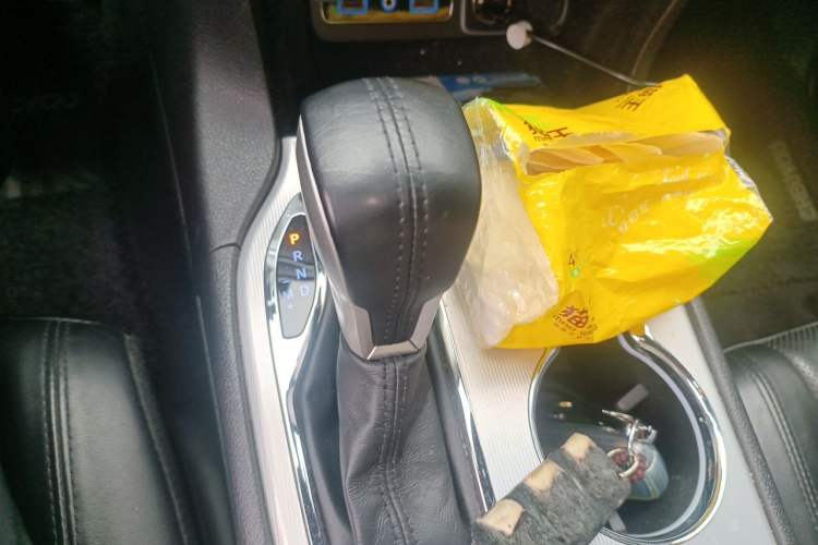 Used Jeep Grand Cherokee 2020 3.0L Elite Navigation Edition Gear Lever