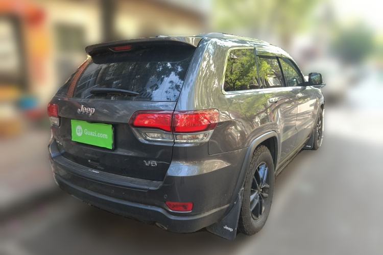 Used Jeep Grand Cherokee 2020 3.0L Professional Navigation Edition Rear Right 45 Deg