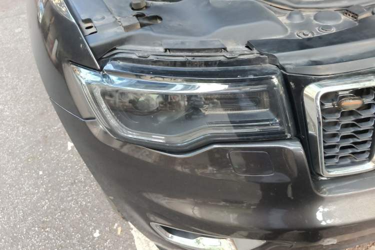 Used Jeep Grand Cherokee 2020 3.0L Professional Navigation Edition Right Front Headlight