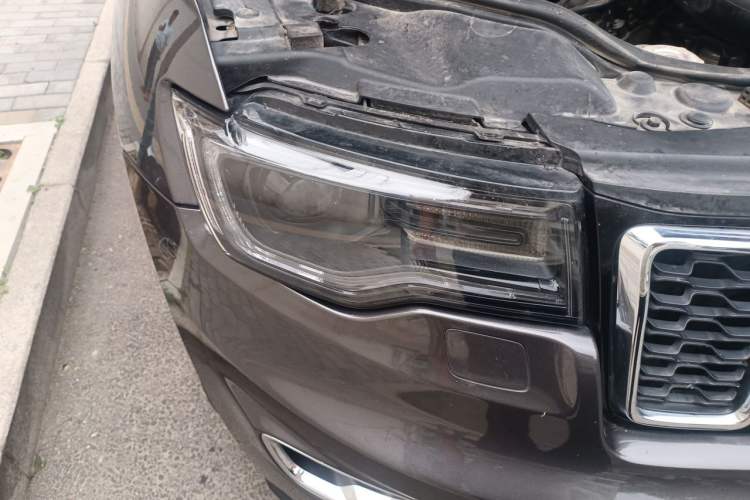 Used Jeep Grand Cherokee 2020 3.0L Elite Navigation Edition Right Front Headlight