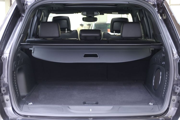Used Jeep Grand Cherokee 2020 3.0L Elite Navigation Edition Trunk