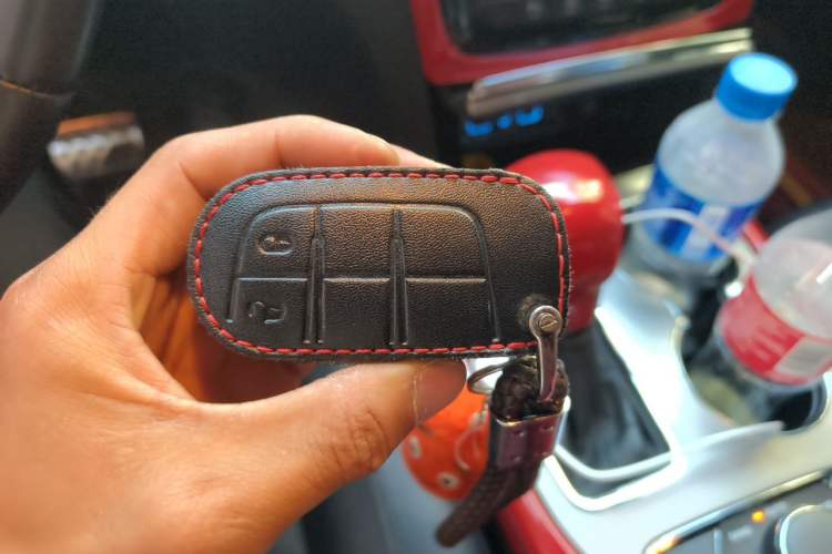 Used Jeep Grand Cherokee 2020 3.0L Professional Navigation Edition Vehicle Key