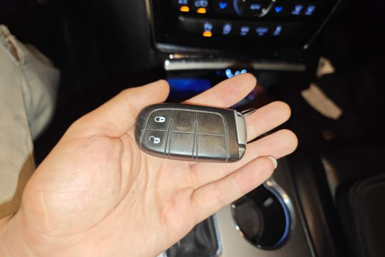 Used Jeep Grand Cherokee 2020 3.0L Professional Navigation Edition Vehicle Key