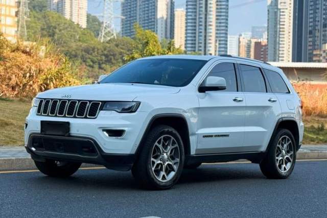 Used Jeep Grand Cherokee 2020 3.0L Elite Navigation Edition