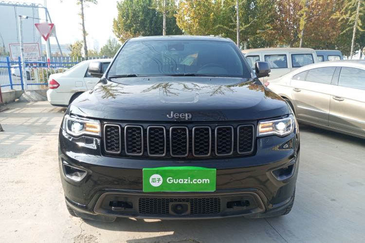 Used Jeep Grand Cherokee 2021 3.0L 80th Anniversary Edition Exterior 1