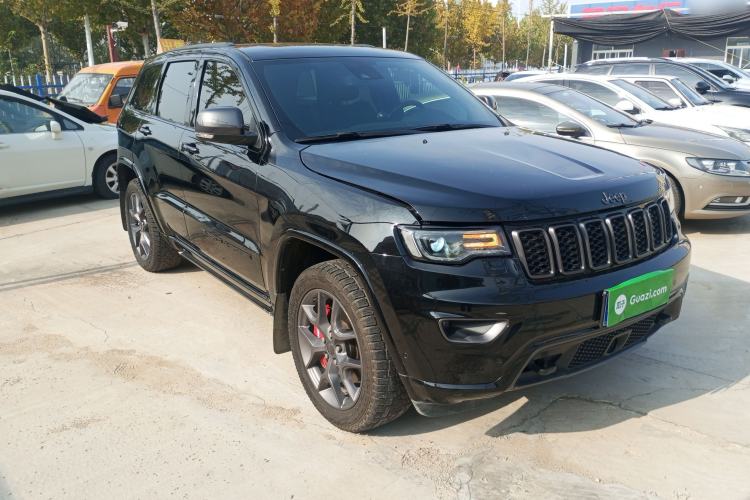 Used Jeep Grand Cherokee 2021 3.0L 80th Anniversary Edition Exterior 2