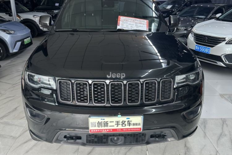 Used Jeep Grand Cherokee 2021 3.0L 80th Anniversary Edition Interior 1
