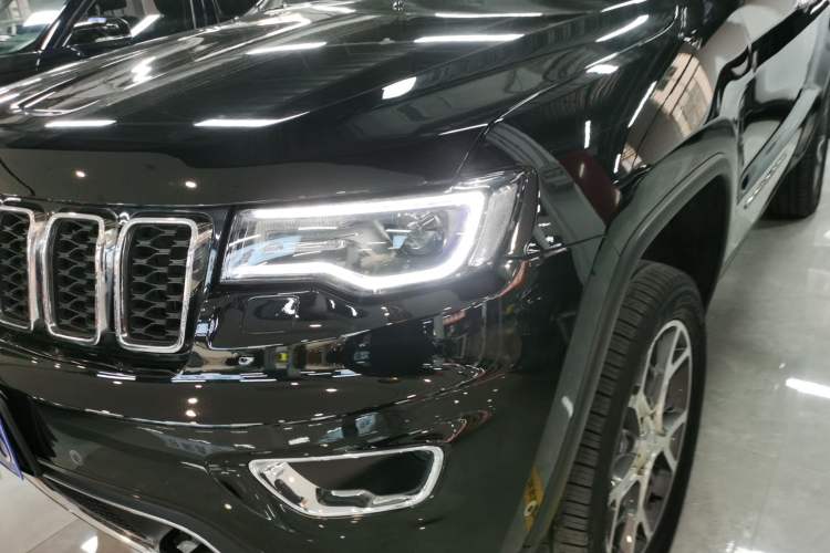 Used Jeep Grand Cherokee 2021 3.0L 80th Anniversary Edition Left Front Headlight