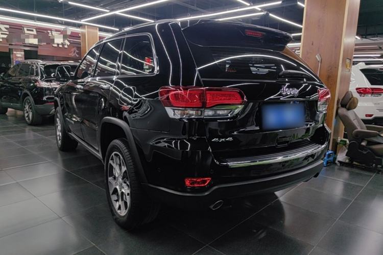 Used Jeep Grand Cherokee 2021 3.0L 80th Anniversary Edition Rear Left 45 Deg