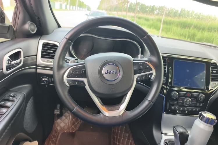 Used Jeep Grand Cherokee 2021 3.0L 80th Anniversary Edition Steering Wheel