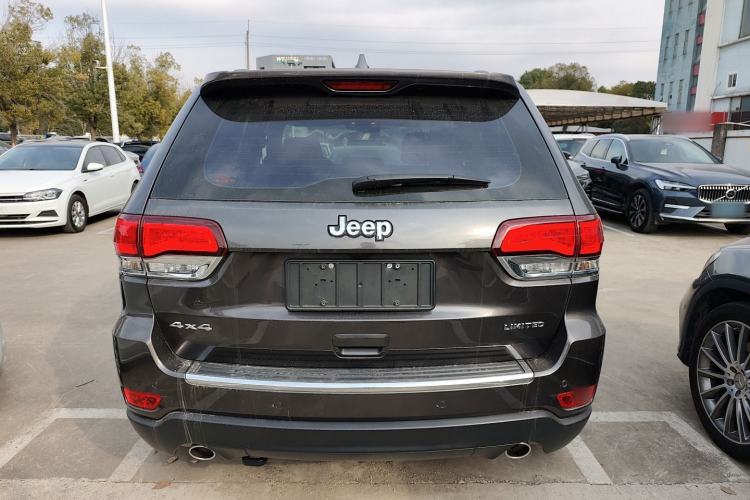 Used Jeep Grand Cherokee 2021 3.0L 80th Anniversary Edition Exterior 4