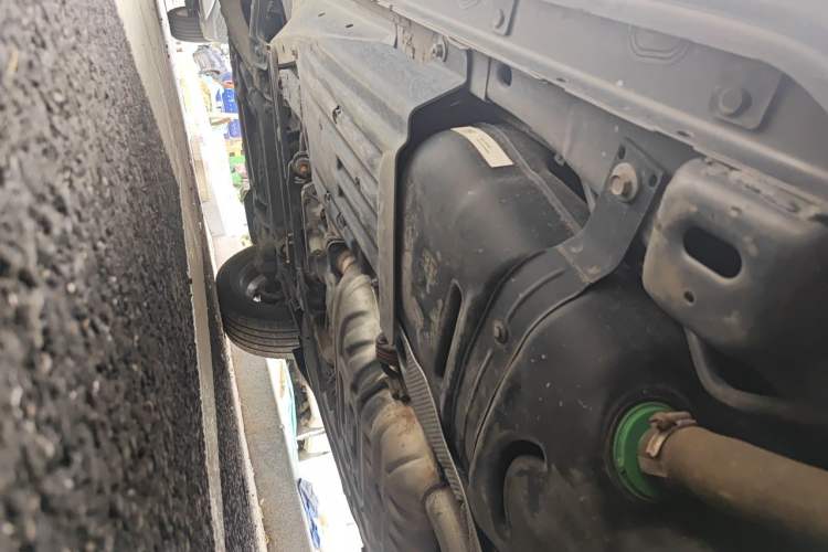 Used Jeep Grand Cherokee 2021 3.0L 80th Anniversary Edition Chassis Rear Left