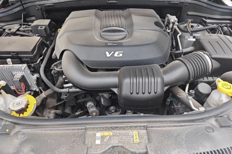 Used Jeep Grand Cherokee 2021 3.0L 80th Anniversary Edition Engine Bay