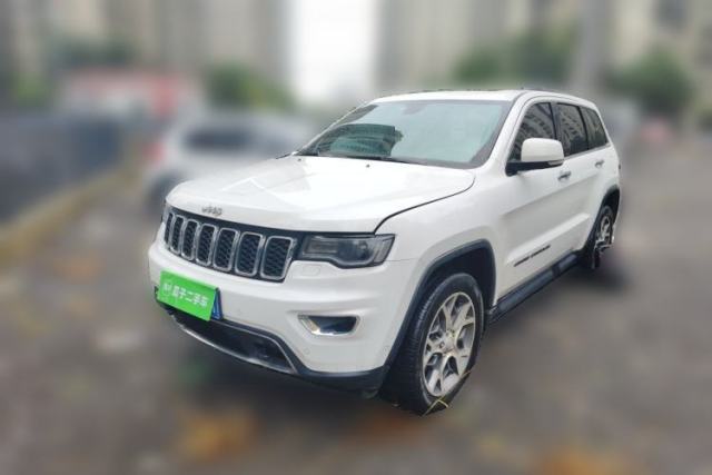 Jeep Grand Cherokee Dachai Nuoji, parallel import, 3.0-liter displacement, gasoline usado