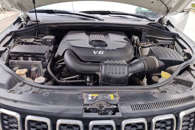 Used Jeep Grand Cherokee 2021 3.0L 80th Anniversary Edition Engine Bay