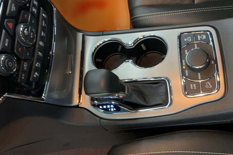 Used Jeep Grand Cherokee 2021 3.0L 80th Anniversary Edition Interior 1