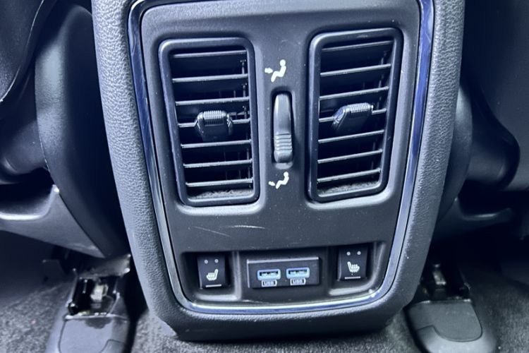 Used Jeep Grand Cherokee 2021 3.0L 80th Anniversary Edition Interior 3