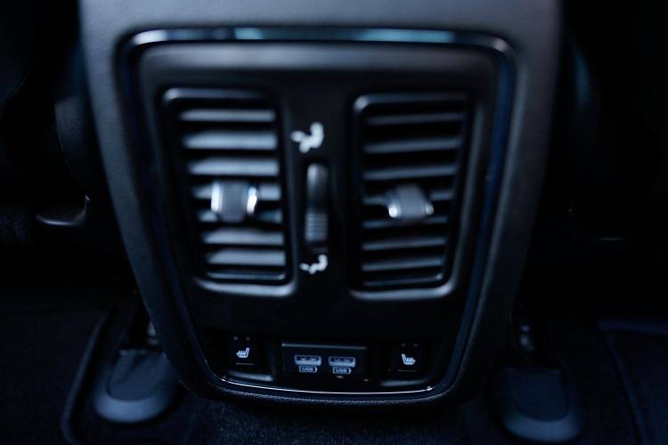 Used Jeep Grand Cherokee 2021 3.0L 80th Anniversary Edition Interior 5