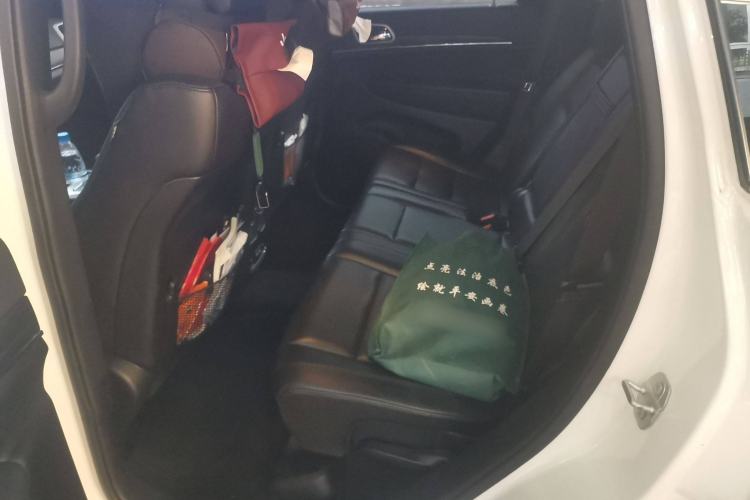 Used Jeep Grand Cherokee 2021 3.0L 80th Anniversary Edition Left Rear Seat