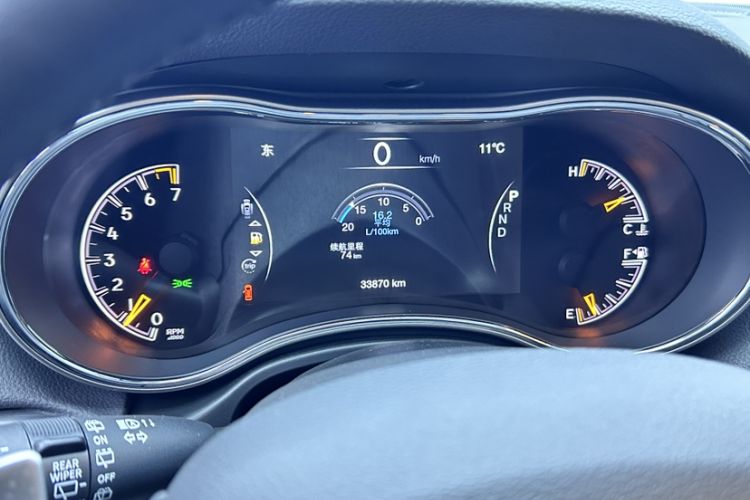 Used Jeep Grand Cherokee 2021 3.0L 80th Anniversary Edition Odometer Close Up