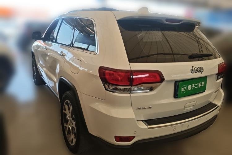 Used Jeep Grand Cherokee  Rear Left 45 Deg