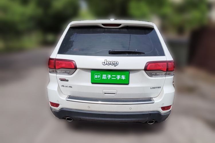 Used Jeep Grand Cherokee 2021 3.0L 80th Anniversary Edition Rear