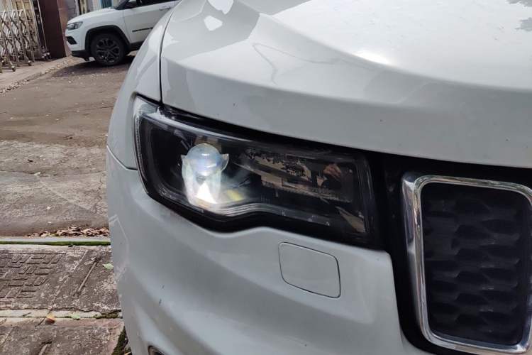 Used Jeep Grand Cherokee 2021 3.0L 80th Anniversary Edition Right Front Headlight