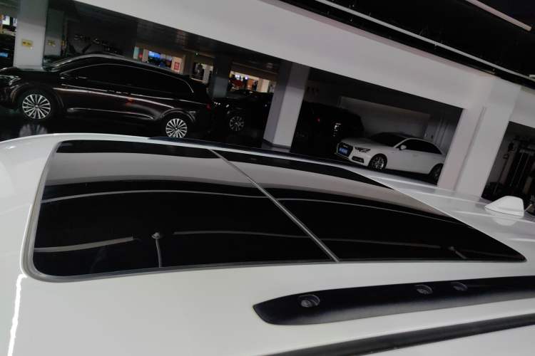 Used Jeep Grand Cherokee 2021 3.0L 80th Anniversary Edition Roof