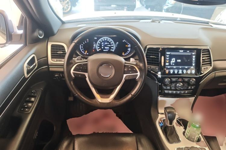 Used Jeep Grand Cherokee  Steering Wheel