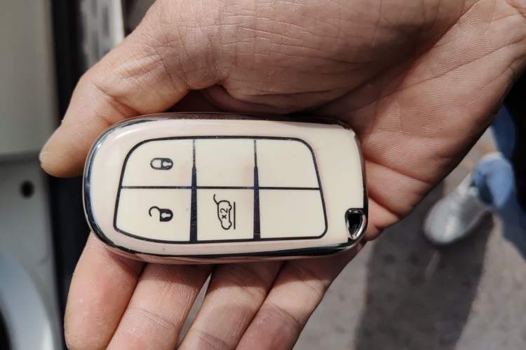 Used Jeep Grand Cherokee 2021 3.0L 80th Anniversary Edition Vehicle Key