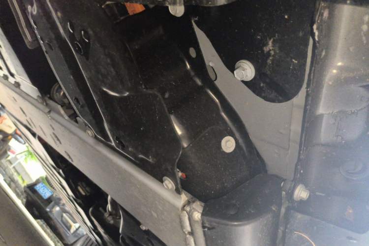 Used Jeep Grand Cherokee New Energy 2023 4xe Summit Edition Chassis Front Left