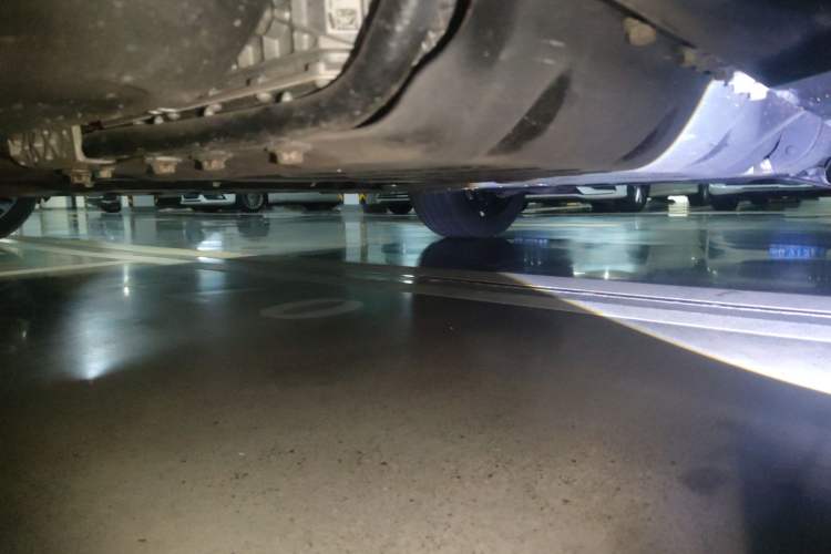 Used Jeep Grand Cherokee New Energy 2023 4xe Summit Edition Chassis Rear Right
