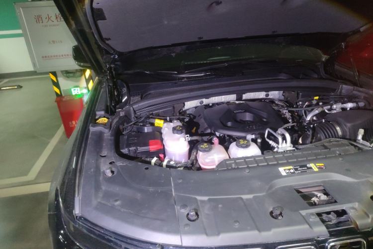 Used Jeep Grand Cherokee New Energy 2023 4xe Summit Edition Engine Bay Right