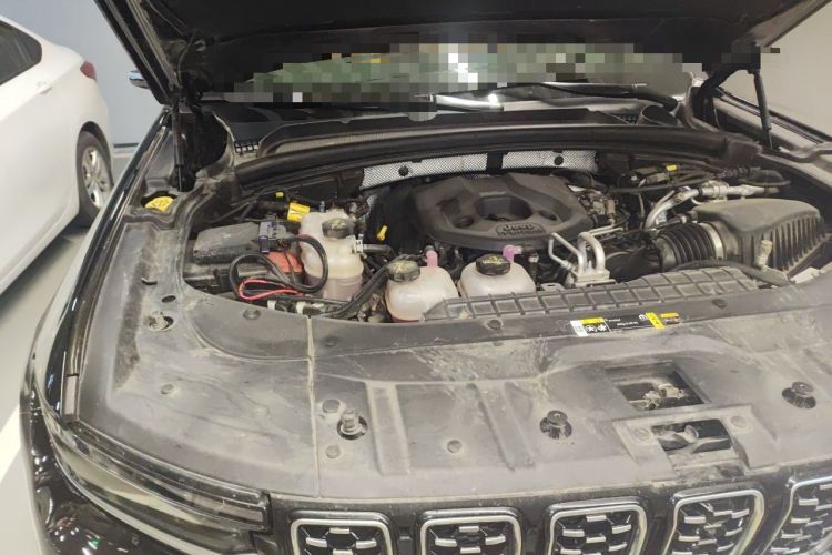 Used Jeep Grand Cherokee New Energy 2023 4xe Summit Edition Engine Bay Right
