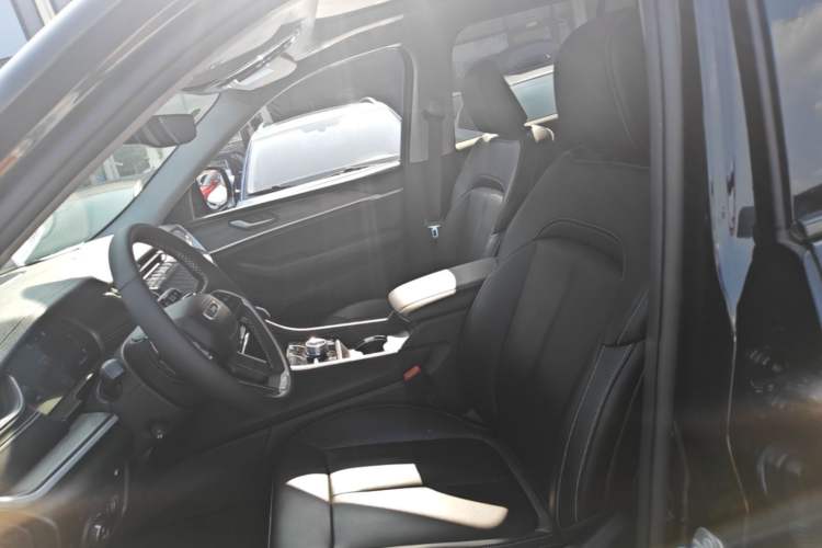 Used Jeep Grand Cherokee New Energy 2023 4xe Summit Edition Left Front Seat