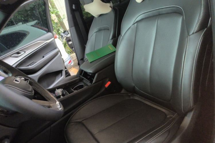 Used Jeep Grand Cherokee New Energy 2023 4xe Summit Edition Left Front Seat