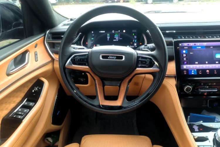Used Jeep Grand Cherokee New Energy 2023 4xe Summit Edition Steering Wheel