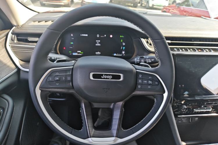 Used Jeep Grand Cherokee New Energy 2023 4xe Summit Edition Steering Wheel