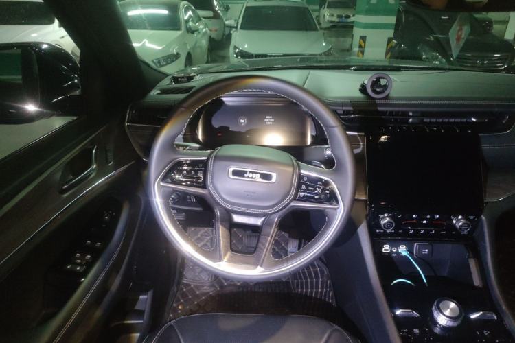 Used Jeep Grand Cherokee New Energy 2023 4xe Summit Edition Steering Wheel