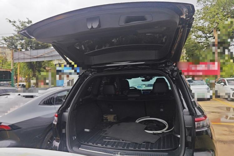 Used Jeep Grand Cherokee New Energy 2023 4xe Summit Edition Trunk
