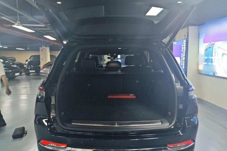 Used Jeep Grand Cherokee New Energy 2023 4xe Summit Edition Trunk