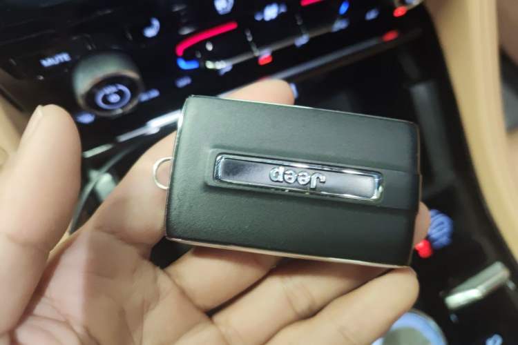 Used Jeep Grand Cherokee New Energy 2023 4xe Summit Edition Vehicle Key