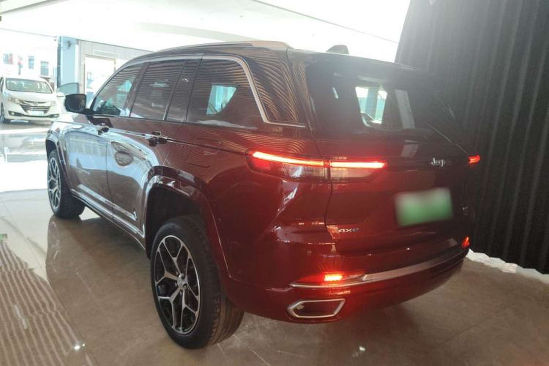 Used Jeep Grand Cherokee New Energy 2023 4xe Summit Edition Exterior 2